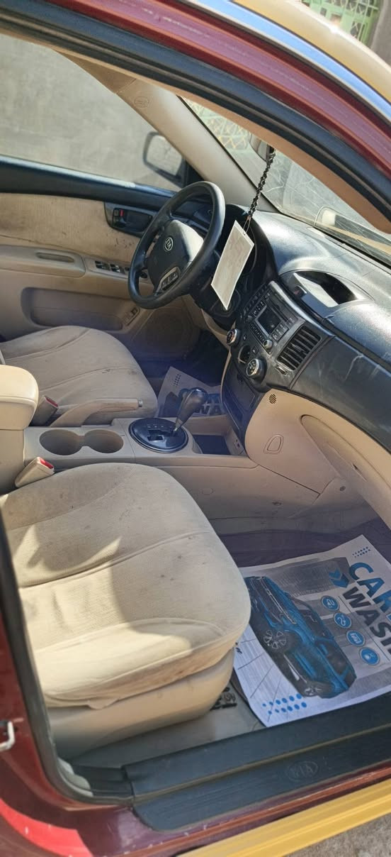 ابتمأ مديل 2009 
منضومت غاز   
رقم واسط  مشروع وطني بيه كصه بسيطه بل جنطه 
محرك 2400  كير نضيف محرك نضيف تبريد  سياره نضيفه 
سعر (85 ) وبيه مجال حك الجيه مكان ديوانيه  ‏‪***********‬‏
