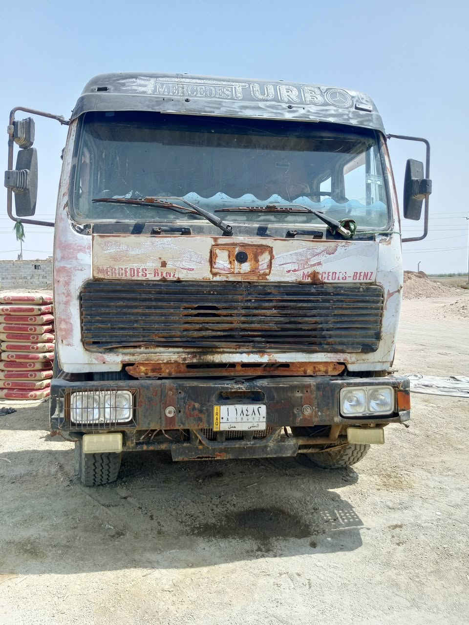 البي 79 راس وعربانه  رقم مثنى وثلاث لوحات جيف كير 160 دوره 14 مكينه 25 لأصغر ولا تبخير سعر 135.    رقم *********** مكان سياره سماوه
