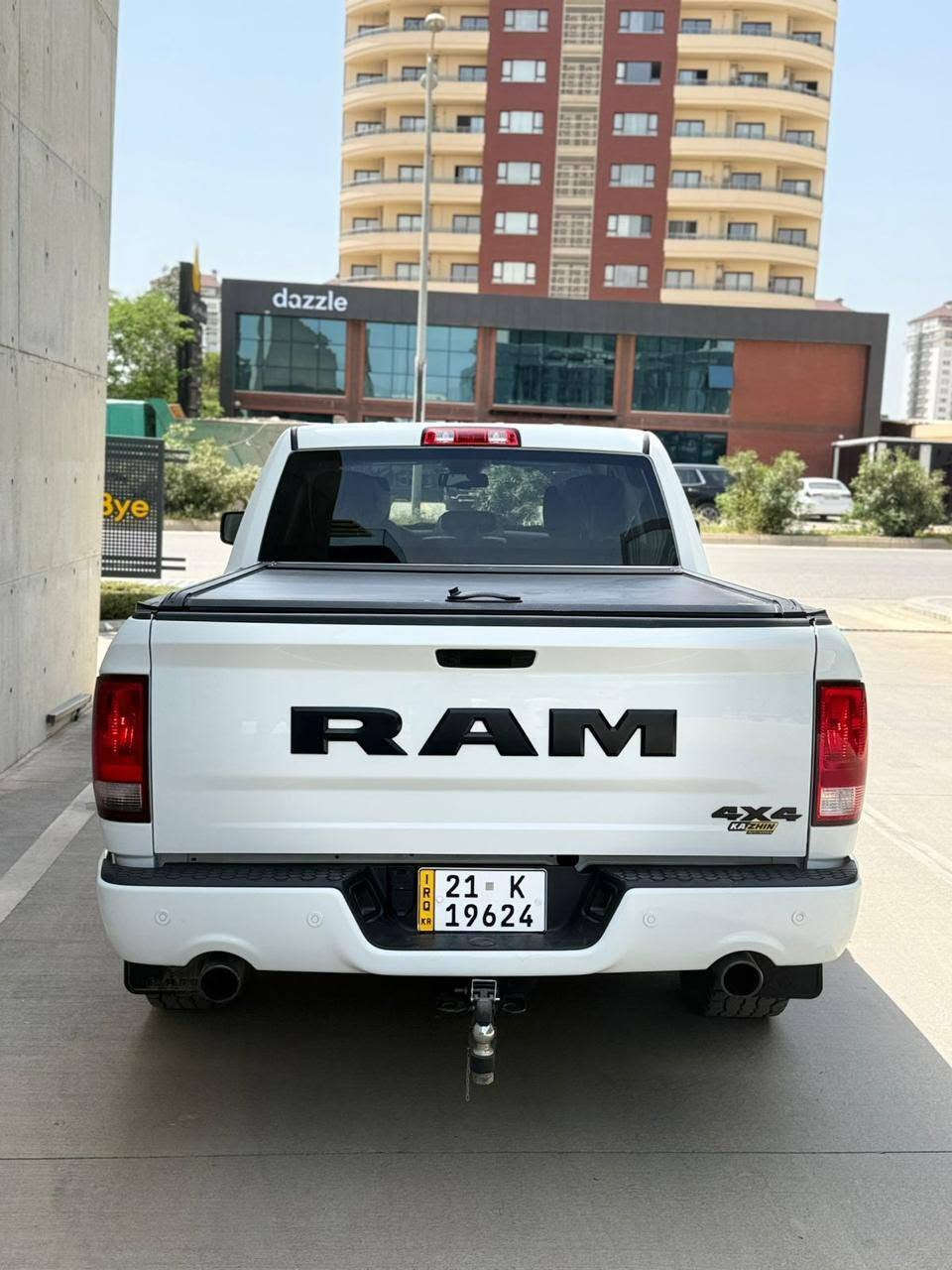 دوج رام. حجمي 1500 كلاسيك موديل. ٢٠٢٢.  مواسفات. هيمي مه كينه. V8   حجمي 5.7.  به سمه شاشه گه وره ده بل اكسل.  گيرفؤليؤمم. تبريتت مركزي.  ٤٠ هه زار.  رؤشتووه.  ٢ بارجه ي بؤياخه.  جه ملخ و درگا.    بي ناوگرتن بي ايرباك سه نه وي تاكو ٢٠٣٠ تازه يه ٤ تايه يي لؤك
سعر. ١٩٩$ ناونيشان سليماني 
ز.م ***********
دوج رام. حجمي 1500 كلاسيك موديل. ٢٠٢٢.  مواسفات. هيمي مه كينه. V8   حجمي 5.7.  به سمه شاشه گه وره ده بل اكسل.  گيرفؤليؤمم. تبريتت مركزي.  ٤٠ هه زار.  رؤشتووه.  ٢ بارجه ي بؤياخه.  جه ملخ و درگا.    بي ناوگرتن بي ايرباك سه نه وي تاكو ٢٠٣٠ تازه يه ٤ تايه يي لؤك
