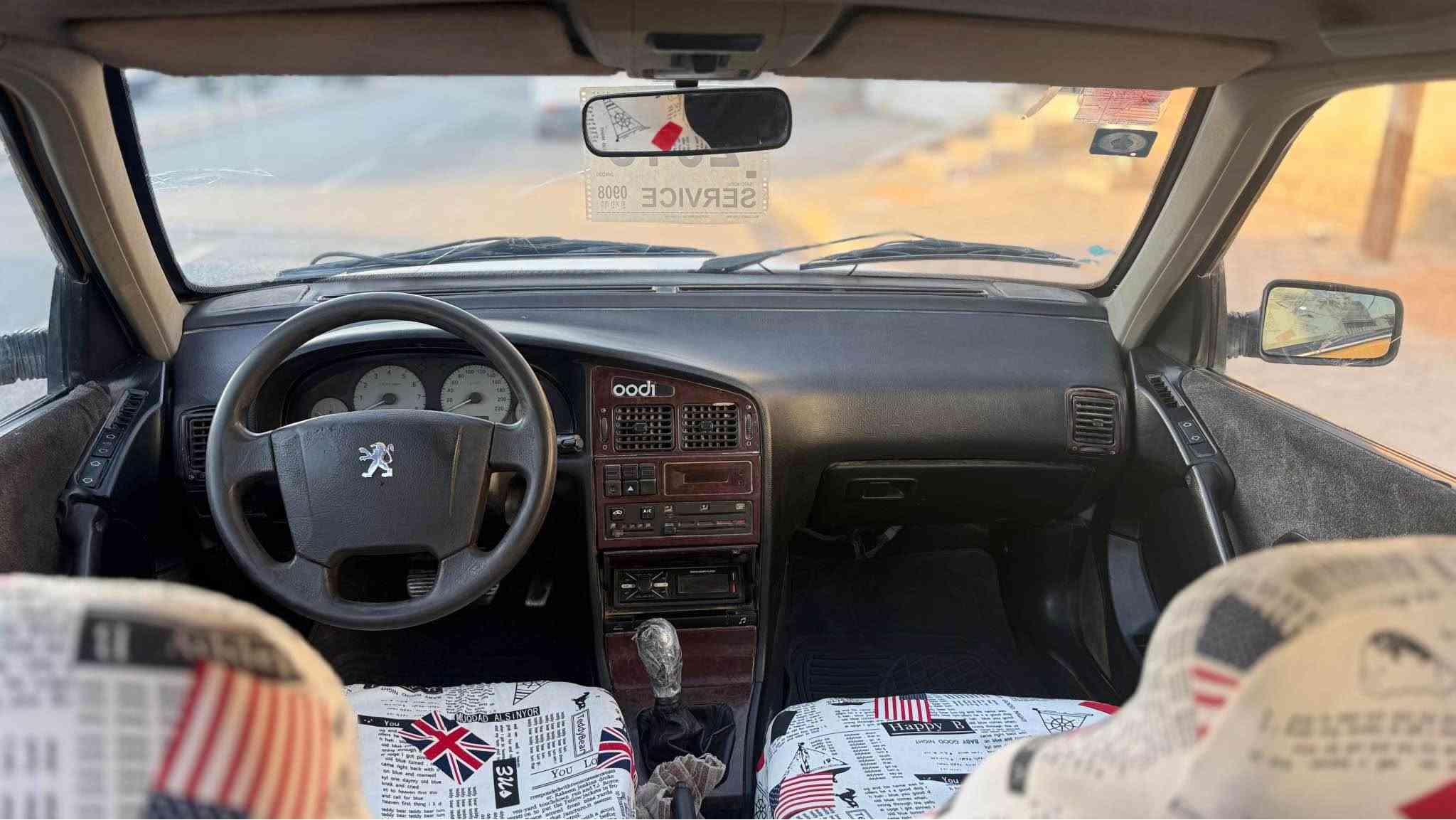 السلام عليكم 
بيجو بارس مديل ١٣ رقم بغداد انكليزي بأسمي سنويه لل٢٩ محركه فرنسي 
حداديه جديده
مكفوله من ضربه وخياسات 
 كهربائيات كله شغاله كلج جديد كيرها جديد شرط المداور يعني عقد مروري مصفره غرامات السعر ٢٧ وبيه مجال للاستفسار *********** مكاني النجف الاشرف النجف, العراق

