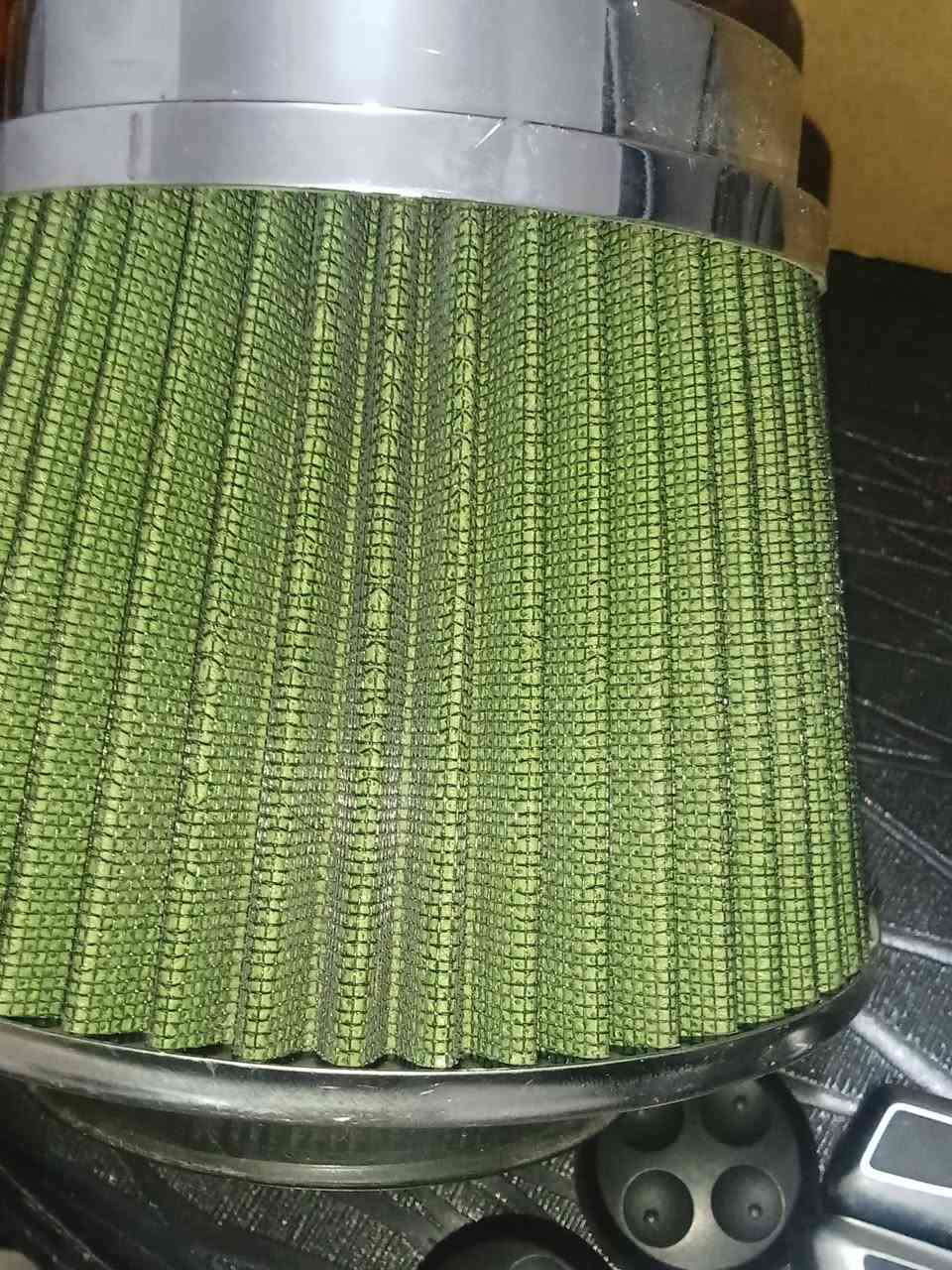 عندي ذني غراض أودي A6 للبيع كلهن شلع اللدات كلفني ب ال 100 الف وحده  
احسبهن كلهم ويه باقي الغراض كلهن تاخذهن ب 80 وتوصيل متوفر 
شوته رياضيه للعلم  مستخدمه بس نضيفه
والكنترول مال الجام ما اعرف اذا شغال او لا وذني التحكمات مال المقاعد
أخوان اللدات ماترهم بس على موديل من 16لحد 18
هذا رقمي إذا شراي ***********
