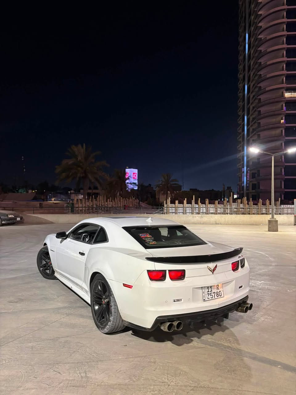 شوفرليت كمارو 2012 2ss فول مواصفات للاخير 
من انظف الكماروات الموجودة بمديلها 
6200
ماشيه 87  الف كيلو 
حادثها جاملغ امامي وجاملغ خلفي 
وبنيد صبغ لغرض التحديث 
بدون شاصي بدون لغد  
رقم بغداد ارقام جدد وهزه جديده 
محرك وكير خير من الله ادامه  ودهن جديد ومي راديتر جديد تخم تايرات جدد حداديه جديده  
الاضافات العليها
كت كامل zl1 
سبايدر 
شفقه خلفيه 
ويل 20 
لدات داخليه 
 سماعات بوستن 
فتحة سقف 
داخل جلد 
تدفئة كشنات 
4 كيجات 
كزوز كورسا
اكتف كزوز  

مكانها بغداد
المنصور او البنوك
حسب التواجد 
***********
