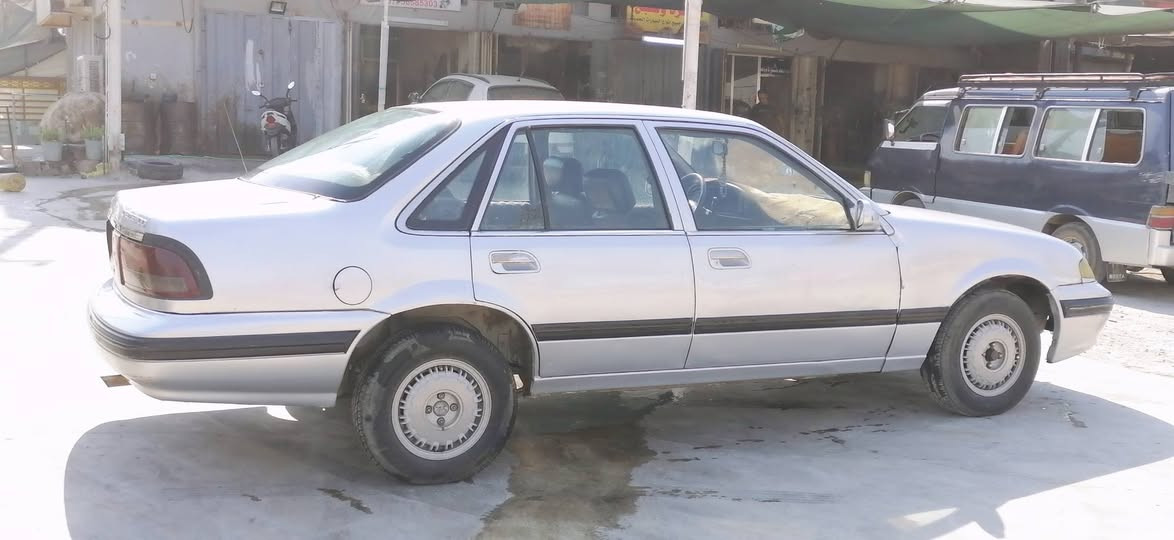 سلام عليكم برنس دايو موديل ٩٤ سنوية ٢٧ كير اتو سيارة مصبوغة جمالة مكفولة مكينة كير حدادية السعر ٣٣ وبيهه مجال الداخل دوشمة كاملة *********** رقم بغداد مكان بغداد سيارة مشروع وطني رقم بغداد
