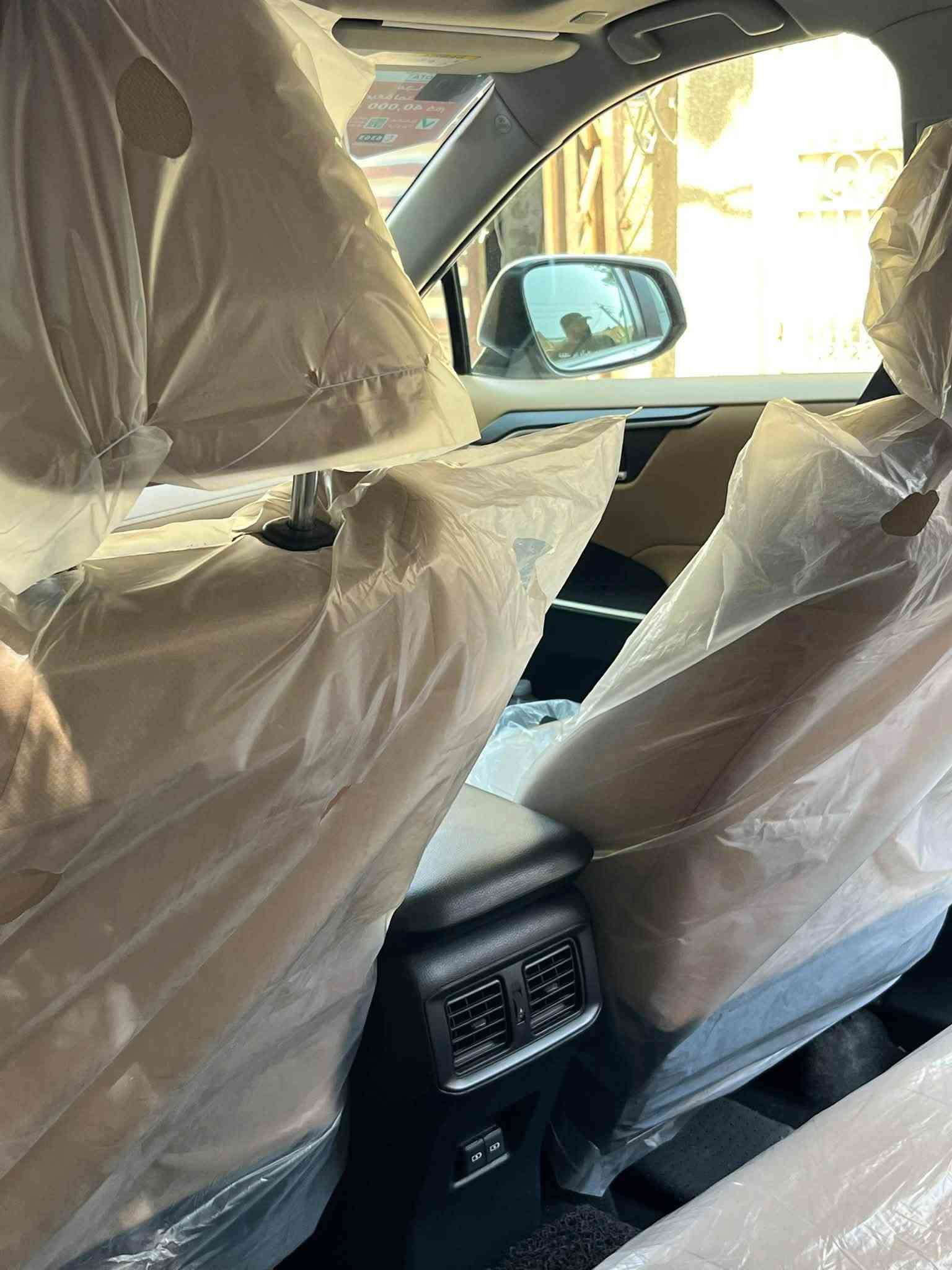 السلام عليكم
للبيع تيوتا راف فور (ساز بانزين ) ياباني

موديل 2023

رقم بغداد بأسمي تحويل مباشر 

السياره داخل ضمان شركه ساز 

عداد المسافات 19الف و ٤٠٠

داخل عسلي 
فتحه سقف 
بصمه دخول بصمه تشغيل 
تشغيل عن بعد 
قطعتين تبريد 
شاشه كبيره حساسات خلفيه 
ويل كروم 

السياره كفاله عامه 

العنوان بغداد حي الاعلام 

***********
***********
