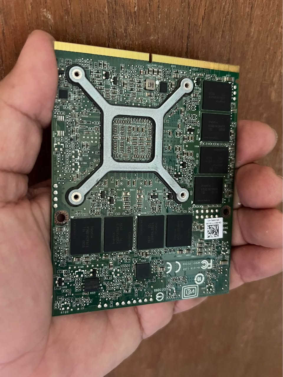 2g
GPU 

Nvidia Quadro m3000
السعر ٤٠ الف 
كارت لابتوب بغداد, العراق
