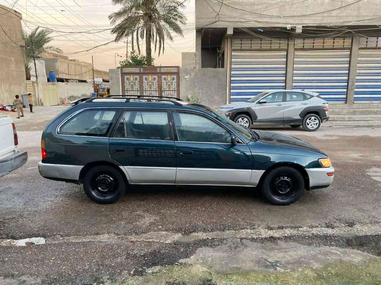 كورلا ستيشن موديل 1995.                                         سعر 45 مكانه بغداد
سنوية لحد 2028 باسمي. 

مكينة وكير خير من الله.        

رقم بغدادإنكليزي  

رقم الهاتف *********** .
