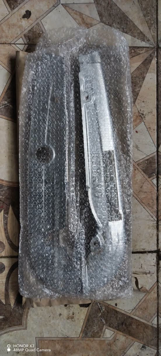قەباغ زنجیر ستیل کڕۆم عەصڵی نرخ 10هەزار مووشتەری تێل بکە شوێن دەربەندیخان

نص مكتوب في الصور:
- O HONOR X7
- 48MP Quad Camera
- HONOR X7