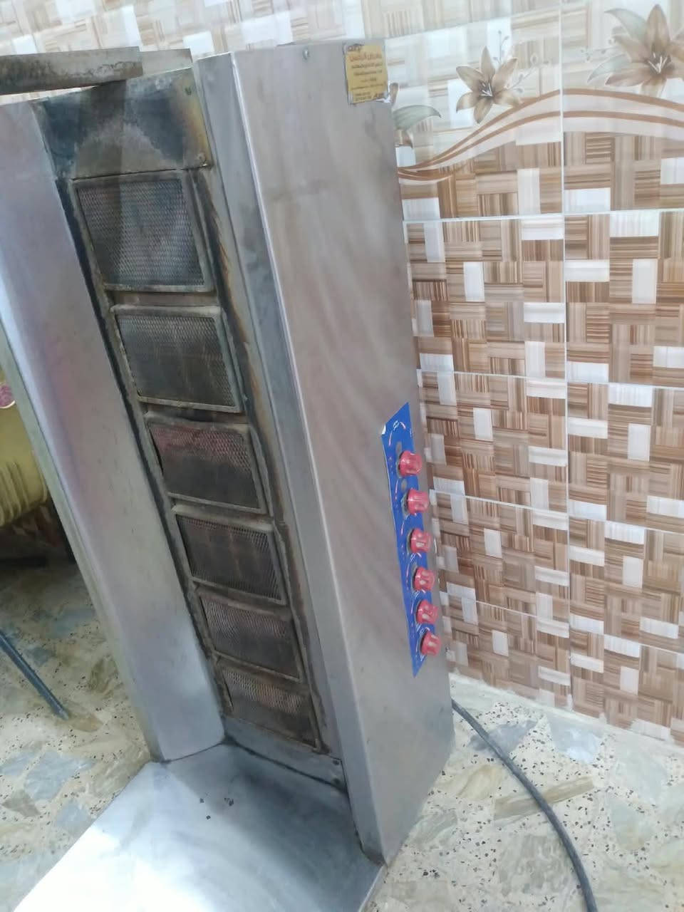 شوايه كص للبيع النظافه كدام عينك مستخدمه اربع مرات فقط لا غير للتواصل واتساب ***********
