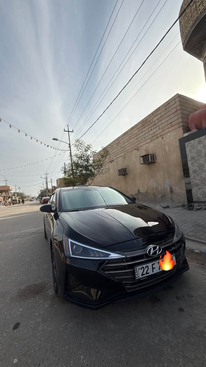السلام عليكم 
النترا 2020 وارد امريكي حادثها بنيد واهنا عندي صار بيها جاملغ بدون دواخل  والباقي كفالة 
محرك 2000 دوش 
گير ومحرك مكفولات 
حدادة جديدة 
تبريد ثلج
المكان البصرة
السعر 115 وبيها مجال 
***********

