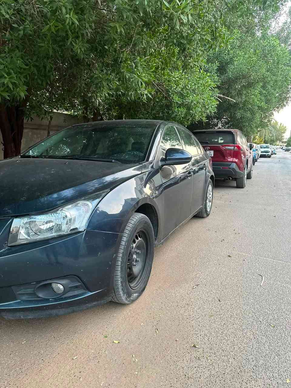 ‎سيارة كروز موديل ٢٠١٦ تفاصيلهة:
‎مكينة جديدة ماشيه ٢٠ الف كيلو
‎صدر جديد
‎لايتات جدد
‎فيتبم جديد
‎تايرات جديده
‎سلف جديد
‎تدفئة وتبريد
‎جامة امامية جديدة
قطعه صبغ وحده بس بنيد
‎السيارة جاهزة للهزة والسياره جديده بمعنى الكلمه 
مكانهه بغداد اليرموك
سعر64$
***********
