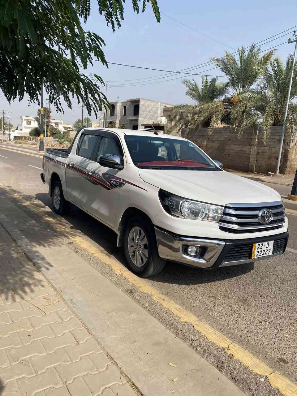 تويوتا هايلوكس • ٢٠٢٢ • فول موصفات