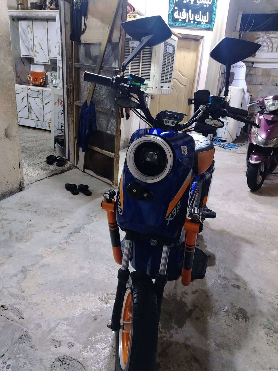 سلام عليكم دراجه شحن x900 لبيع السعر 550 وبيهه مجال العطل بس الشاشه دراجه نضيفه كلش وسريعه ومصفاتهه تخبل المكان بغداد الشعله الخطيب الرقم ***********
