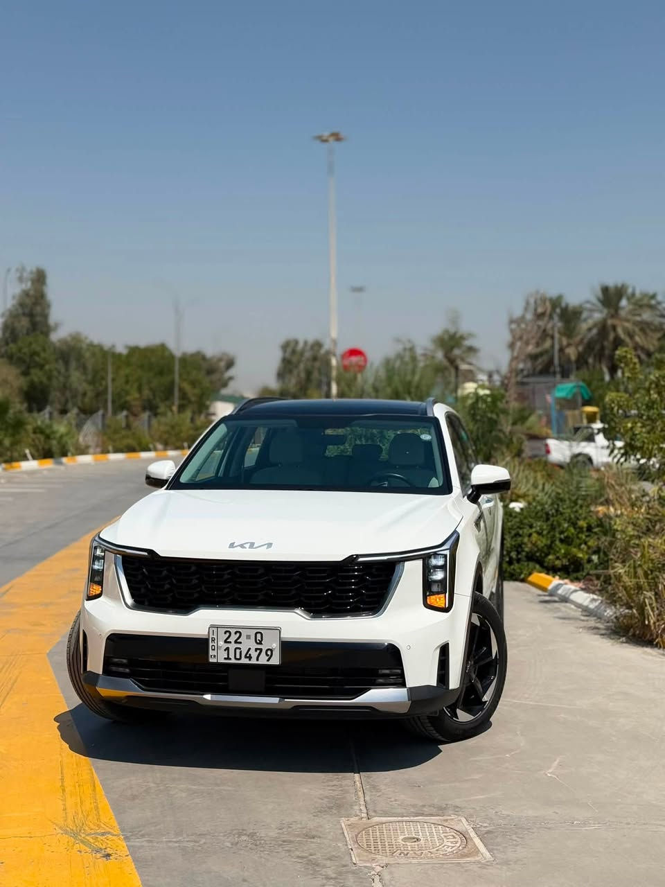 بيع سريع 305$
للبيع كيا سورينتو 2025 خليجي كفالة عامة حتى من الشخط شرط الفحص 
🚘 KIA SORENTO 2025
فل مواصفات 
محرك 6 سلندر 3.5 لتر كفالة 
قوة 272 حصان
قير أوتوماتيك 8 سرعات
3قطع تبريد منفصل مركزي 
7 ركاب
سقف بانوراما كهربائي
مقاعد كهربائية 
كاميرا 360 درجة
شاشة وسطية + أنظمة اتصال
باب خلفي كهربائي
رادار ومثبت سرعة ذكي
تحذير النقطة العمياء
المحافظة على المسار
حساسات أمامية وخلفية
إضاءة LED كاملة
جنوط رياضية
✨ السيارة بحالة ممتازة جداً 
💯 مواصفات كاملة ماشية KM68 قابل للزيادة 
💰 السعر: 305$
📞 للتواصل: ***********
مكان السيارة :ديالى بعقوبة
