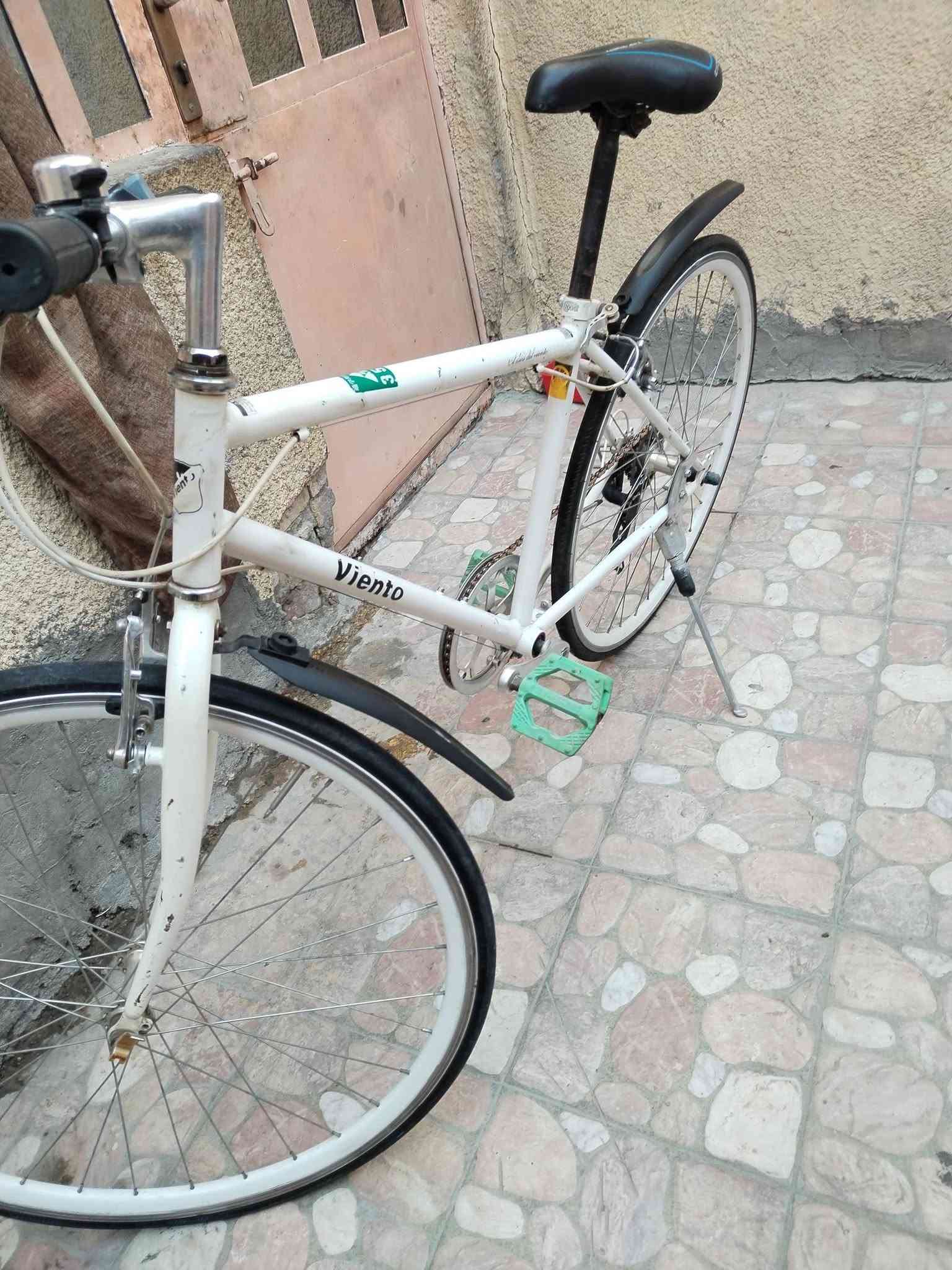 سلام عليكم بايسكل C700 نضيف كلشي مابي كامل مكاني بغداد الحريه السعر 90 وبي مجال الرقم : ***********
