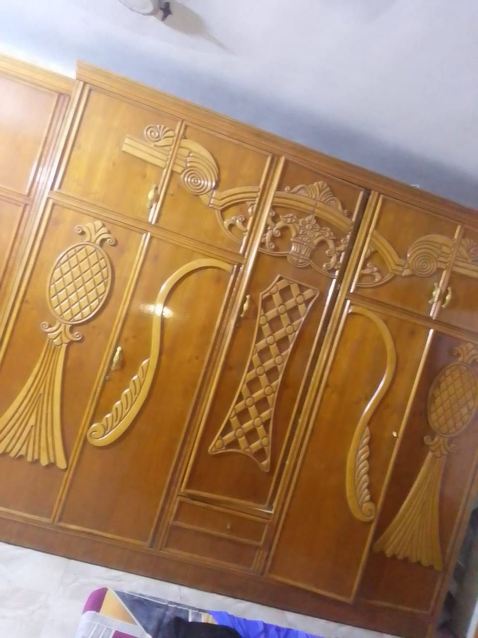 غرفه صاج للبيع للي يريد يتصل واتساب ***********
