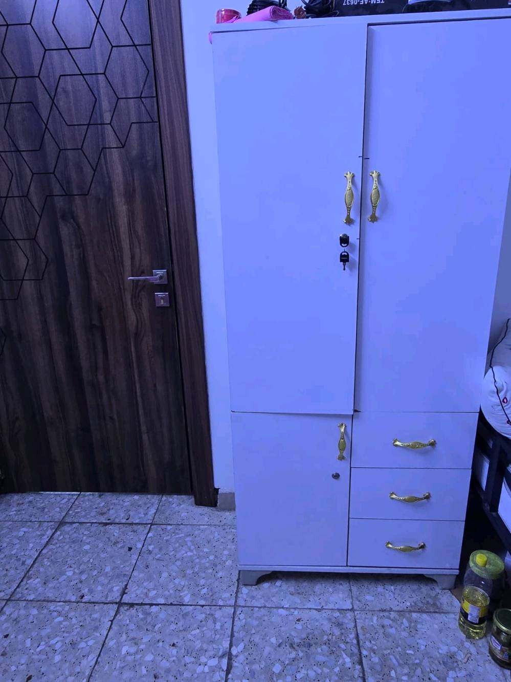للبيع كولهن 400 الف مكان بغداد شارع فلسطين