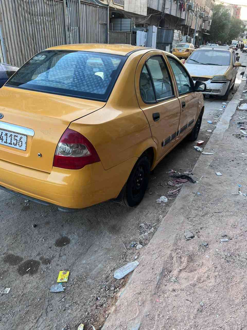 يا الله طيبه للبيع موديل ١٥ كير مكينه تبريد خير من الله تبريد شغال دوشمه جديده شواصي مكفولات تخم تاير نضيف بسمي سياره هزه جديده رقم انكليزي السعر ٢٨ مكان سياره بغداد الاعظميه هاتف ***********
