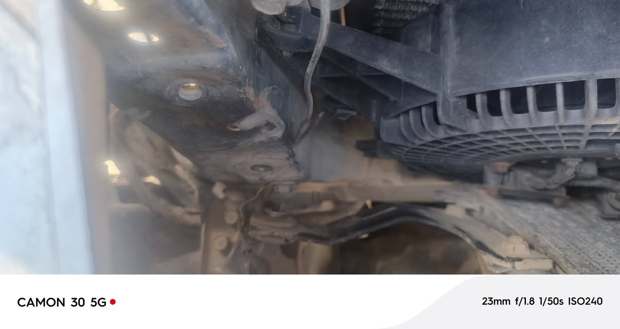 لسلام عليكم باجيرو موديل 2008 محدث 2016 محرك 3000 تبريد شغال سياره شغاله ما بيها شيء بيها بها شاملغ الاماميه ايمن يعني ترتيبات بسيطه وبنيد مبدل رقمها اربيل باسمي تحويل مباشر او وكاله سياره بغداد السعر شده وخمسه وبي مجال بسيط هاتف***********
