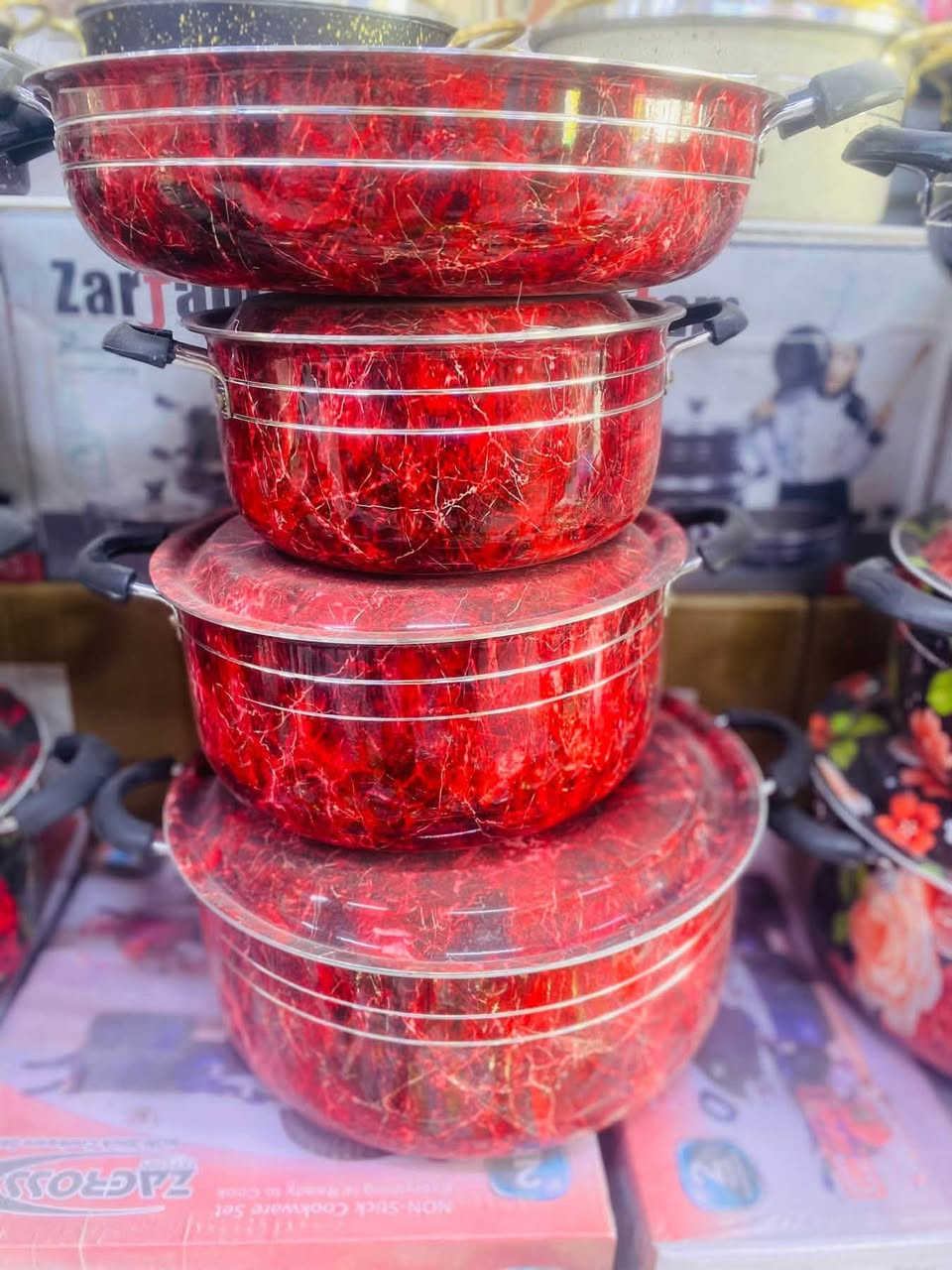 جدر مشجر رباعي راقي
سعر سيت كامل ب 25 الف😱🔥😱
الاحجام تبدا من 34-32-30-28
عروضنا ماتخلص نهائيا 🔥
يوجد توصيل 🚚
