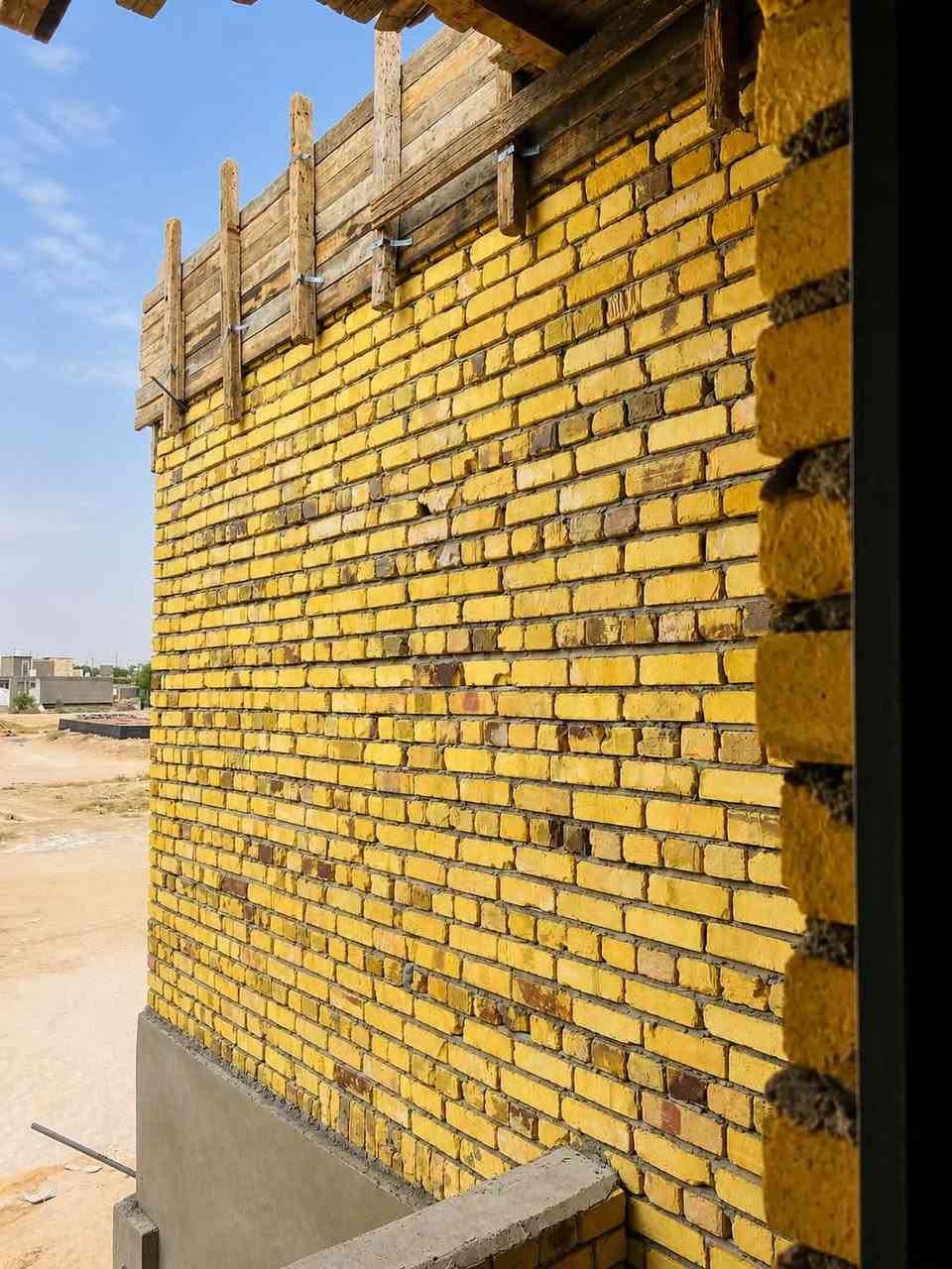 👷🏻‍♂️ كادر  متكامل لجميع أعمال البناء والتشطيبات 🏗️

من البداية إلى آخر لمسة نوفر لك أصحاب اختصاص وخبرة:

🔸 بناء وهدّ وترميم
🔸 ماء ومجاري وتمديدات صحية
🔸 كهرباء وتمديدات
🔸 لبخ وبياض
🔸 صبغ وديكورات
🔸 سيراميك وكاشي
🔸 جبس بورد وديكورات جبسية
🔸 حدادة ونجارة
🔸 عزل وتسليك
🔸 تركيب أبواب وشبابيك
🔸 تشطيبات داخلية وخارجية

💪 عمال مهرة + أصحاب اختصاص + إنجاز مرتب
📍 نوفر الكادر حسب نوع العمل وحجمه.
📞 للحجز والاستفسار تواصل معنا.
لاتصال:***********
وتساب :***********
