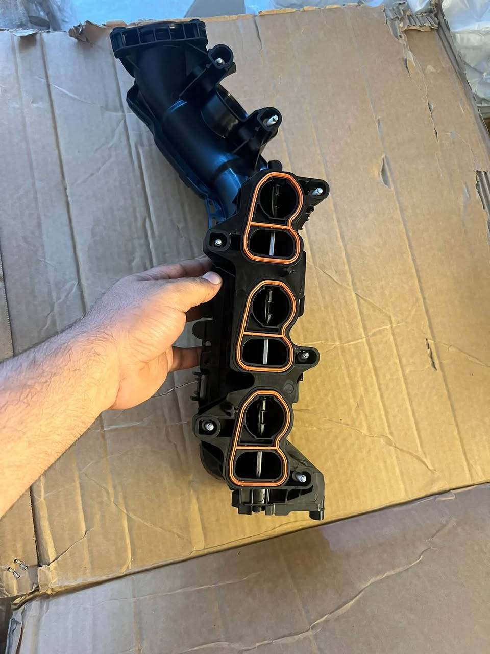 دكشن محركات ديزيل بي ام دبليو
طراز السيارة (Model)فئة الموديل (Chassis)سنة الصنعMINI Cooper D / One DF55 / F56 / F54 / F57 / F602014 - 2023BMW 1 Series (114d / 116d)F20 / F212015 - 2019BMW 2 Series Active TourerF45 / F462014 - 2020BMW X1 (sDrive 16d)F482014 - 2019BMW X2 (sDrive 16d)F39

