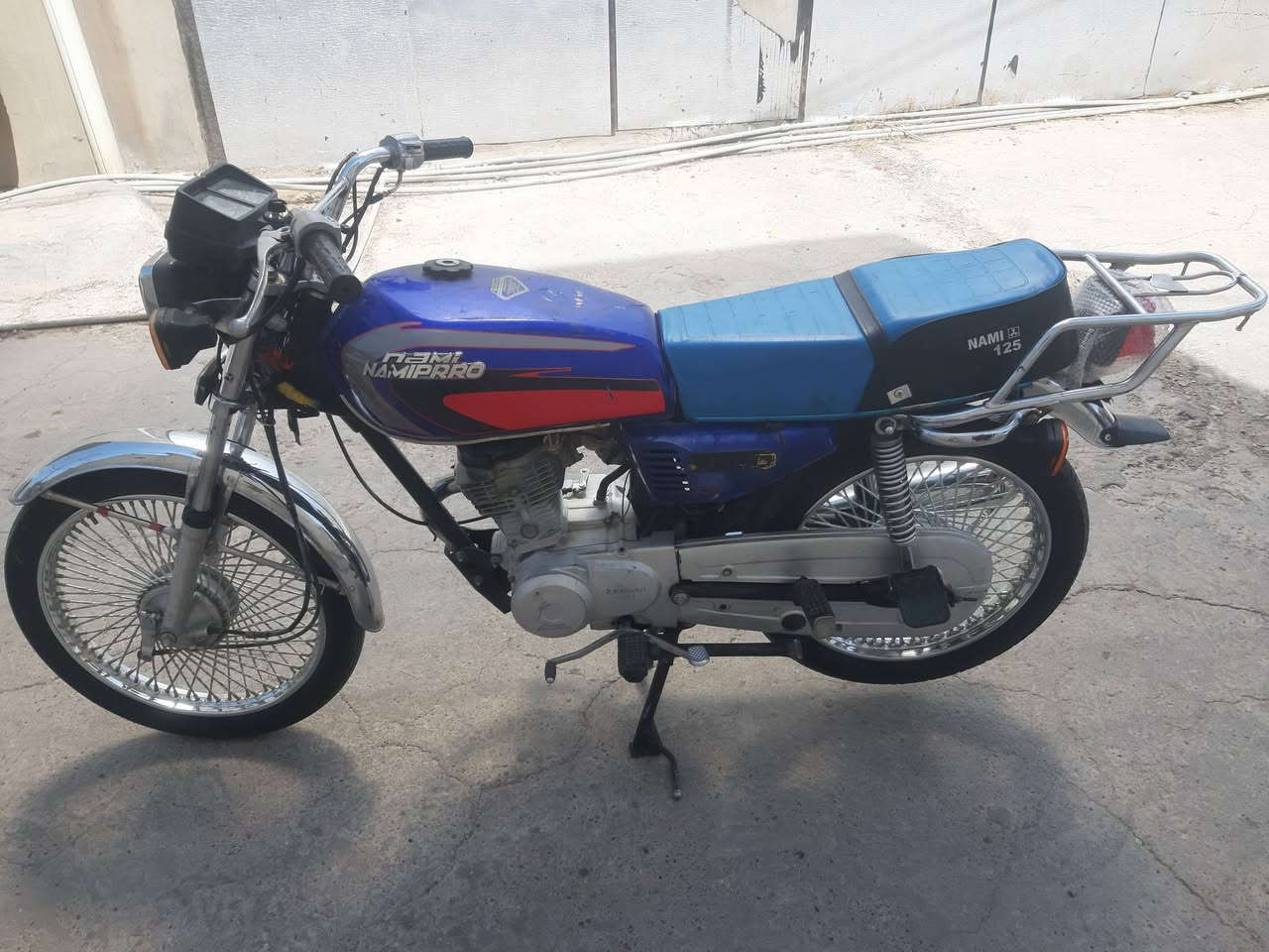للبيع ماطور نامي برو موديل ٢١كهربائية شغال محرك مفتوح سعر 325بي مجال قليل مكاني كركوك حسابات ***********
