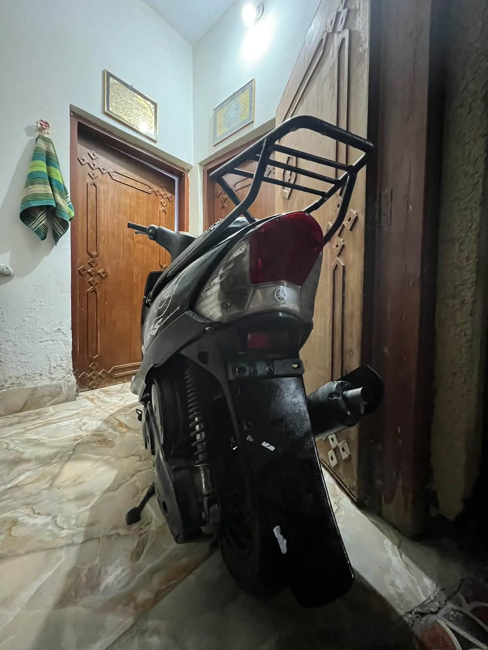 الـسلام وعليكم ماكس عدله للبيع بلاديه بيها صلنصا(FM)فقط باقي تفاصيل كفاله+كفرها بلادي بيها نقص واقيه تاير خلفي ولباقي مكفول دبلات اكسل كلشي نكره بكلوقت عنوان دراجه ديالى بعقوبه حي المعلمين للستفسار اتصل***********
