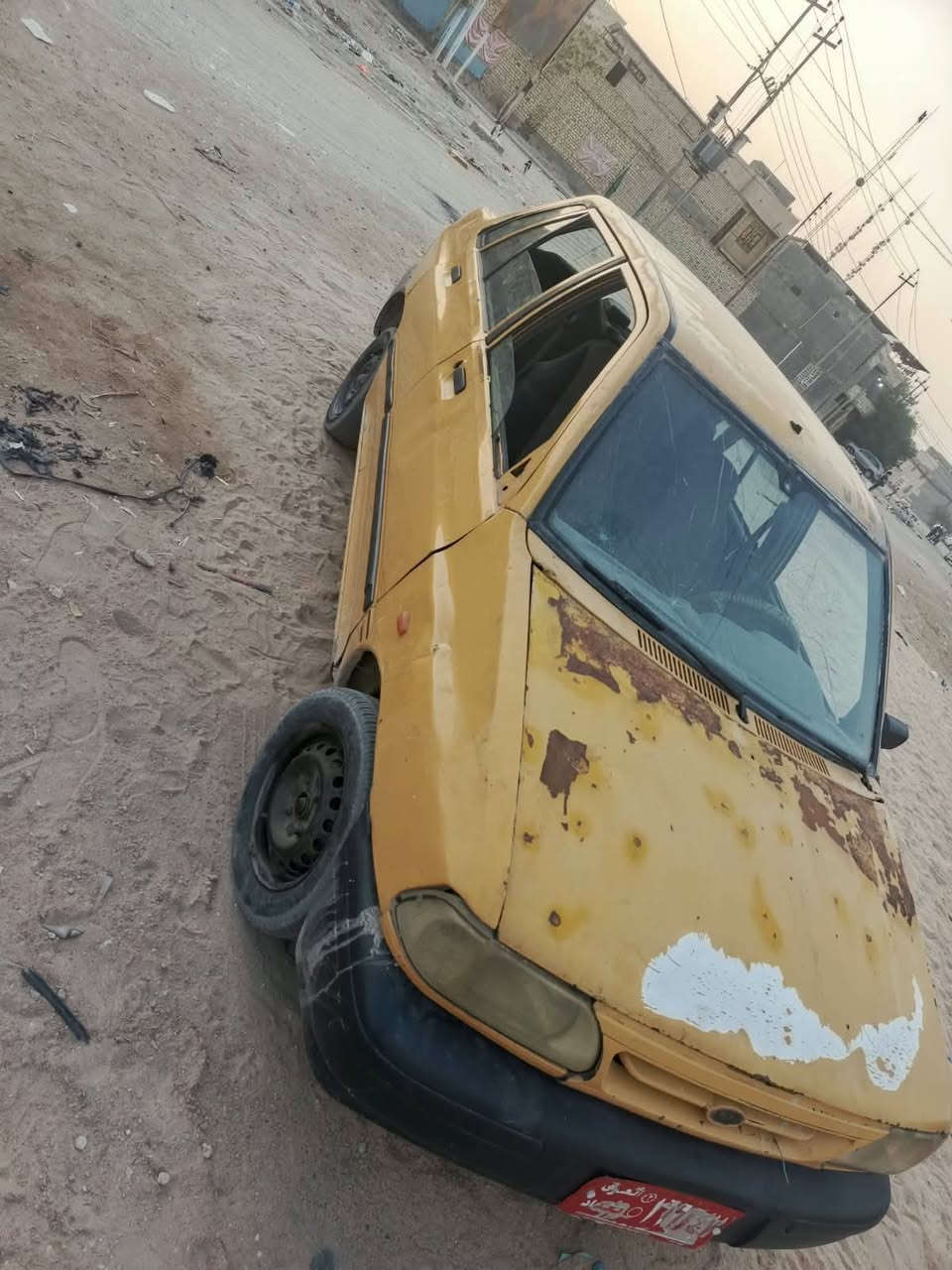 سلام عليكم سايبه موديل 12لبيع لسعر 7 اوراق سياره جاهزه مكينته بيه خيط بحار رعيه موجود  ***********
