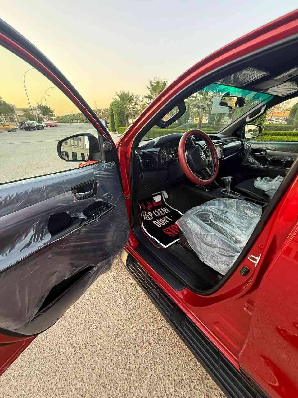 هايلوكس GR • ٢٠٢٣ • ماشيه ٩٠٠٠٠