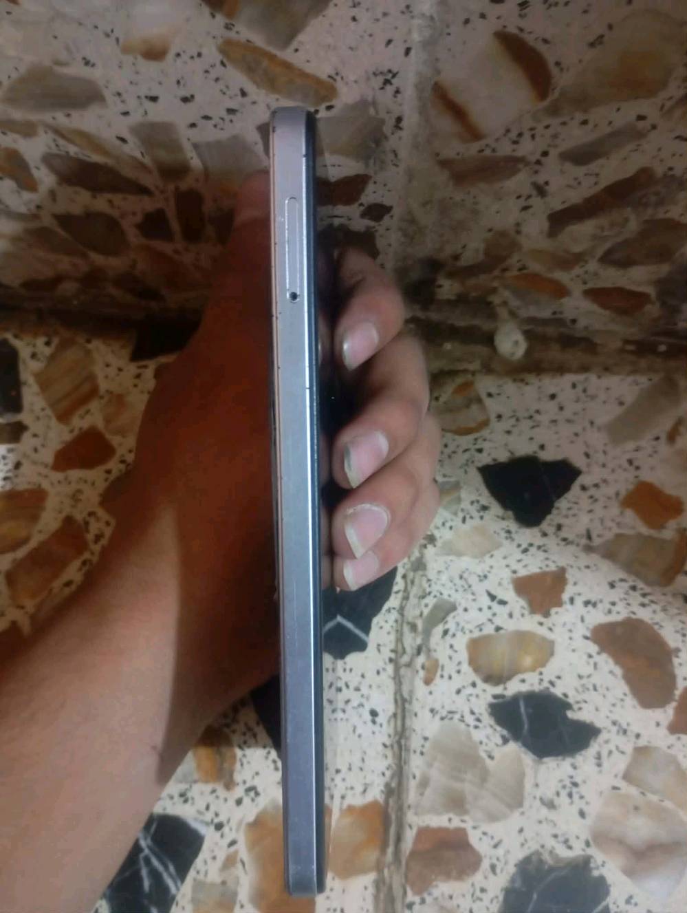 موبايل تكنوTECNO SPARK 20C الذاكره 256 اريد 100 الف