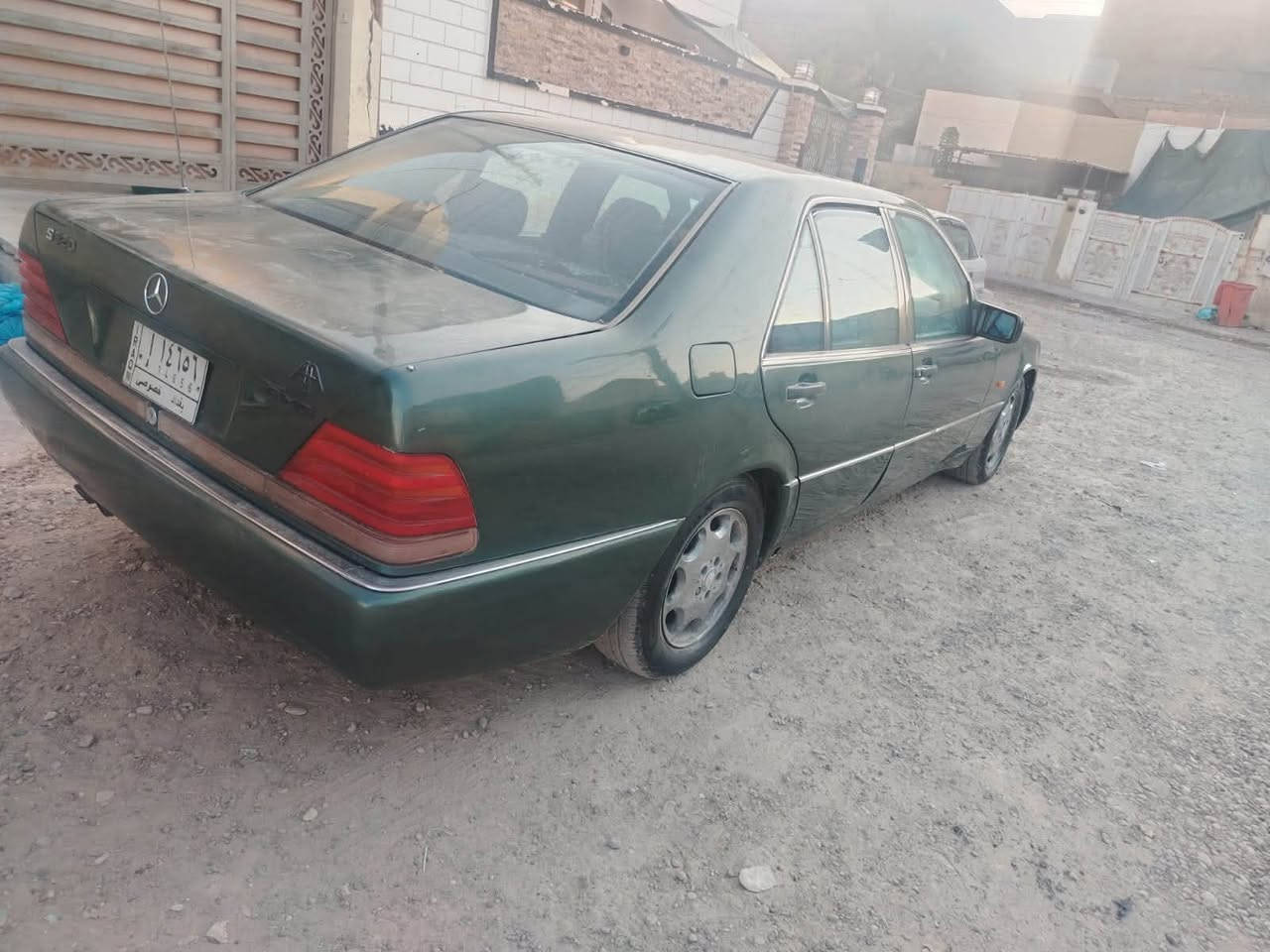 السلام عليكم
للبيع مارسدس شبح موديل 1992 كير ومحرك ابلادي حجم 320  S صبغ عام جماليه شرط بدون دعم وكلبه صبغ جماليه 
مكينه شرط لاتنقيص ولاتبخير كير اوتو شرط 
المواصفات فول السياره 
فتحه سقف + كراسي كهرباء + كراسي جلد + جام اوتو + كير واتو + تخم تاير  + ويل كب 
صدر امامي + صدر خلفي شرط 
السياره حلوه وجاهزه مابيه اي نقص 
السياره رقم بغداد شرط التحويل 
السعر 65 وبيه مجال للشراي 
الاستفسار  ***********
