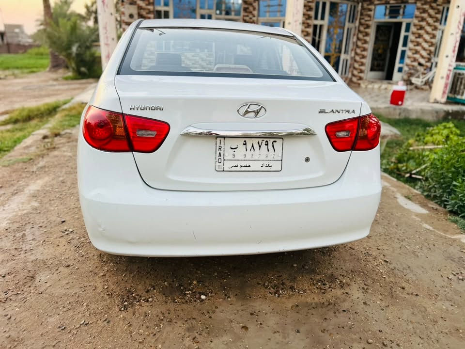 السلام عليكم

النترا موديل 11 خليجي رقم بغداد تحويل مباشر 

كير ومكينه وحداديه وتخم تاير شرط الفحص

مواصفات عاديه 

داخل لونين 

اشاير بالمري 

مري شفط 

تبريد ثلج 

5 ويل كب 

تخم تاير جديد 

السياره بيها 3 قطع السونار مرافق

باقي السياره كفاله 

مكينه خير من الله 

كير جديد حداديه 70/

سنويه لل 28 جاهزه من جميع النواحي 

مكان السياره بابل مشروع المسيب 

السعر 97 وبيها شويه مجال 
***********‬‏
