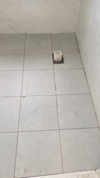 كادر ارضيات وجدران نشتغل نظام النقد والاقصاد 07881159433اتصال +واتساب ...