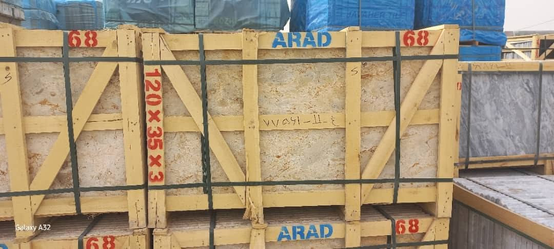 بسم الله
يوجد لدينا لوح ميناتور 
120 ×70
3س
وبعرض مغري

نص مكتوب في الصور:
- Galaxy A32
- EMC
- #MA39