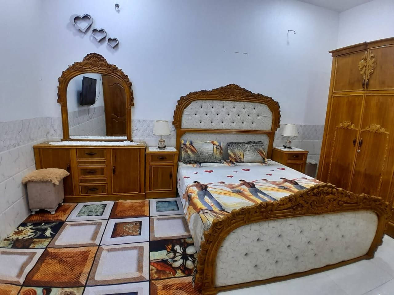 غرفة نوم • ماكو وصف