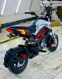 بنلي 135 للبيع بدون رقم مديل 22 درجه كفاله عالمه سعر 1600 تواصل 077056...