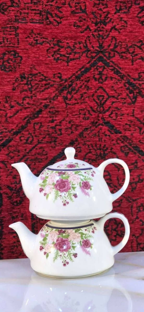 سلاو   هه راج کرا هه موو قوریە کان  دوو کانە کە مان لا ئە بین هه موو قوریە کان هه راج کراوە خوار سعری جوملە یە  قوریە کان بایریکسن  واتساپ   فایبەر     ***********
