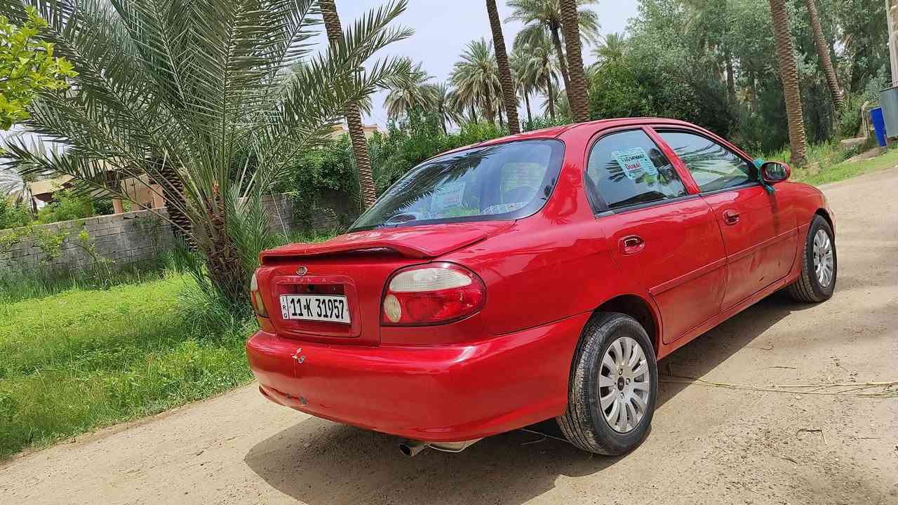 السلام عليكم .
سياره كيا سيفيا موديل 2000
اللون احمر صبغ بلادي مال شركه خاليه من الجراد تماماً
لون الدواخل رمادي
ما بيها قطرة خياس 
وياله ويل كب 
شاصي مكفول 
رقم بغداد مشروع وطني
السياره بسمي
رقم انگليزي جديد 
مكينه ٢٠٠٠ گير اوتوماتيك 
هزه جديده لل٢٧ 
تحويل مباشر 
مصفره غرامات 
بيها قطعتين صبغ فقط وبدون دواخل
السعر 45 وبيها مجال .
مكان السياره طريق كربلاء بغداد - مسيب - قرب سيطره الوند 
للتواصل : ***********
