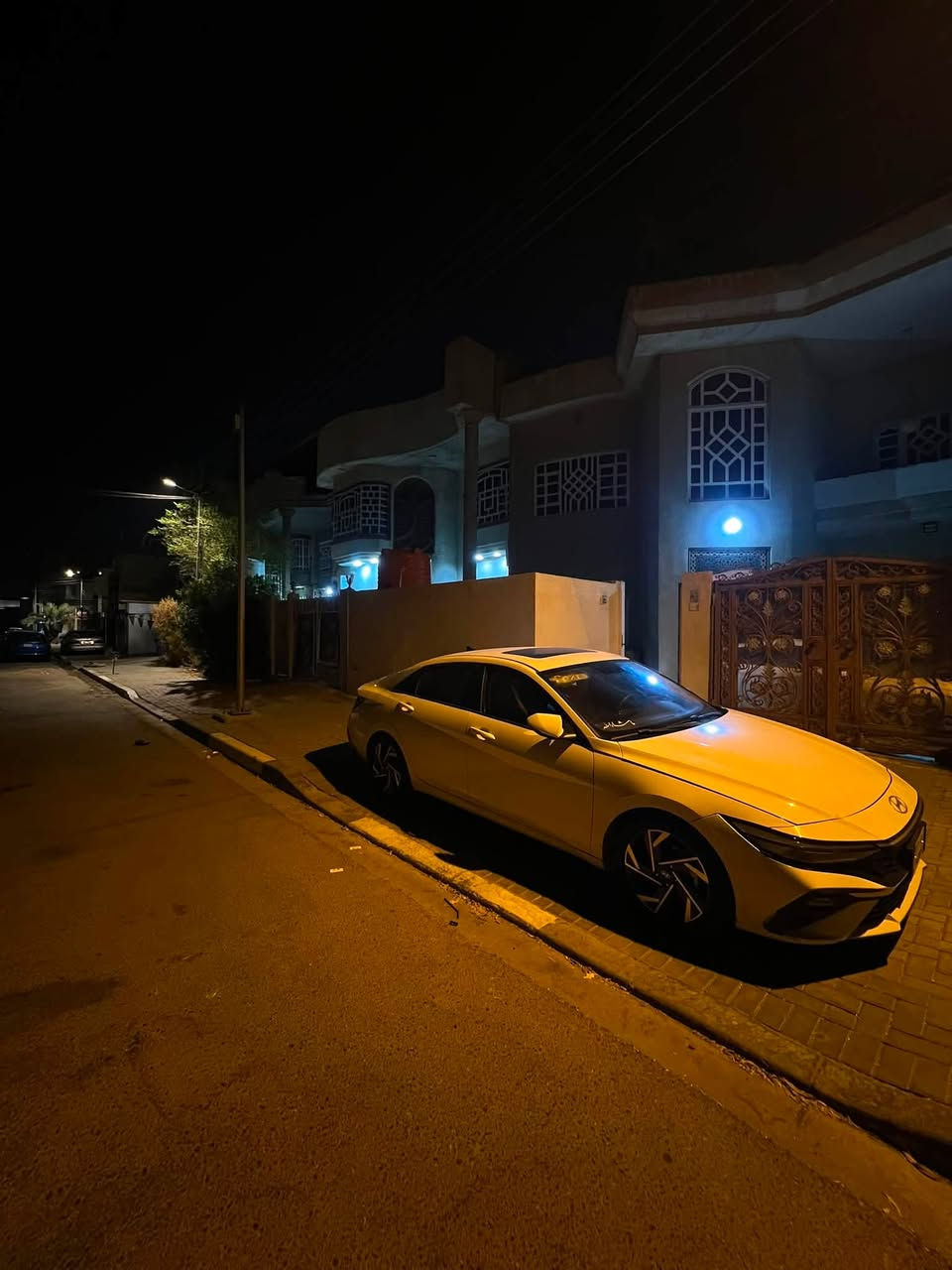 للـ بيع
النترا 2024 تجميع صيني
رقم اربيل تريد وكاله تريد تحويل حاظر فول مواصفات داخل اسود
ماشيه 78 الف مكفوله كفاله عامه من الصبغ والتبديل بيها
طخات بسيطة
السياره
فول مواصفات
اربع انضمة قيادة
اشاير بالمري
حساس امامي
حساس خلفي
بصمتين
كامره خلفيه
الصندوق ينفتح وحده بس توكف
يمه هواي مواصفات وميزات بيها
سعر 133 مرة
للاتصال / ***********
