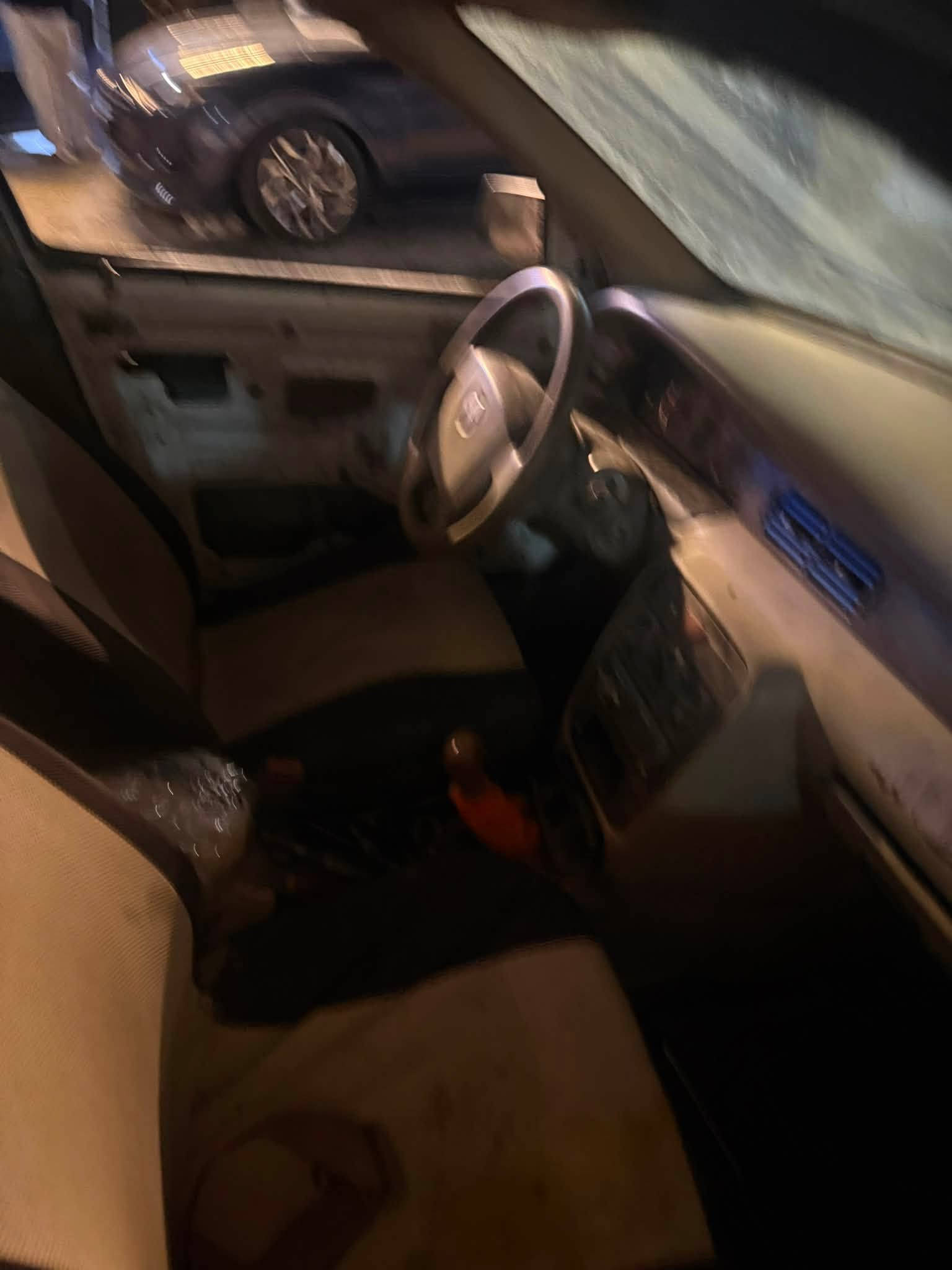سلام عليكم سمند سورن موديل ١١خصوصي سياره خير من الله صدر حداديه سياره كامله من كلشي وسياره متروكه تحويل مباشر راعيها موجود سعرها ٢٣ ممبدل بيها كلشي سياره بس بنيد طاره وضرب قماره يعني ع كد مال اريل مالها اتصال ***********
