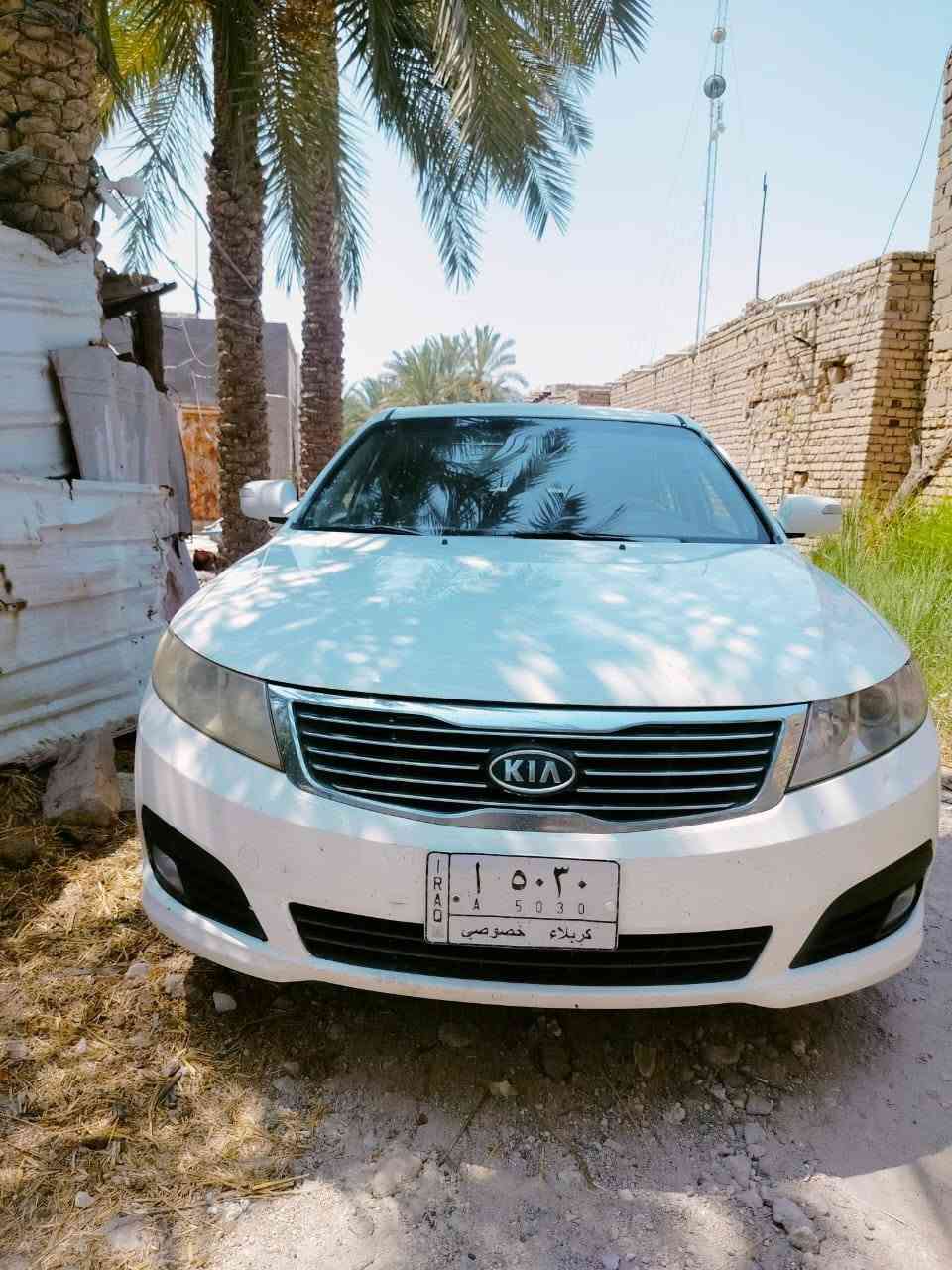 سلام عليكم لبيع فقط كيه اوبتيما موديل 2010 مكفوله رقم  الماني كربلاء بسمي السياره محرك 2400دوش المرغوب السياره اشاير بالمري حساسات خلفيه بيه ملاحضات بسيطه مكاني الناصريه سوق الشيوخ الشراي يتصل علرقم ***********
