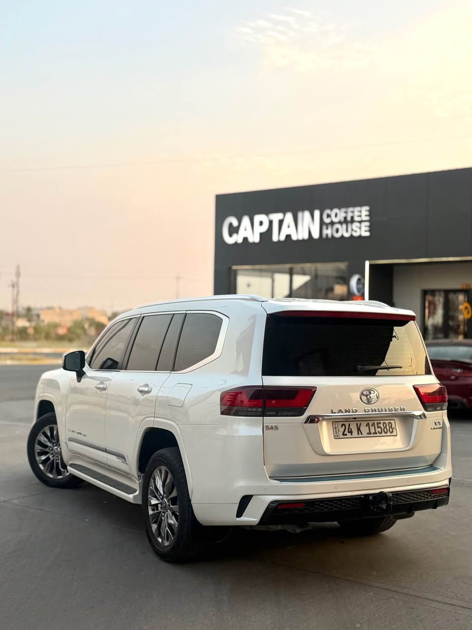 لاندكروز 2023
ليمتد vx شركة ساز درجة اولا
السعر 645$
لمواصفات معروفة 
كراسي تدفه وتبريد خزن ميموري كراسي لخلفيه كهرباء رادار امامي تحديد مسار 4 كامرات لبواب شفط 
لكيلومتر 80 الف
6سلندر تنفس طبيعي 
لعنوان كركوك
لموبايل
*********** كركوك, العراق
