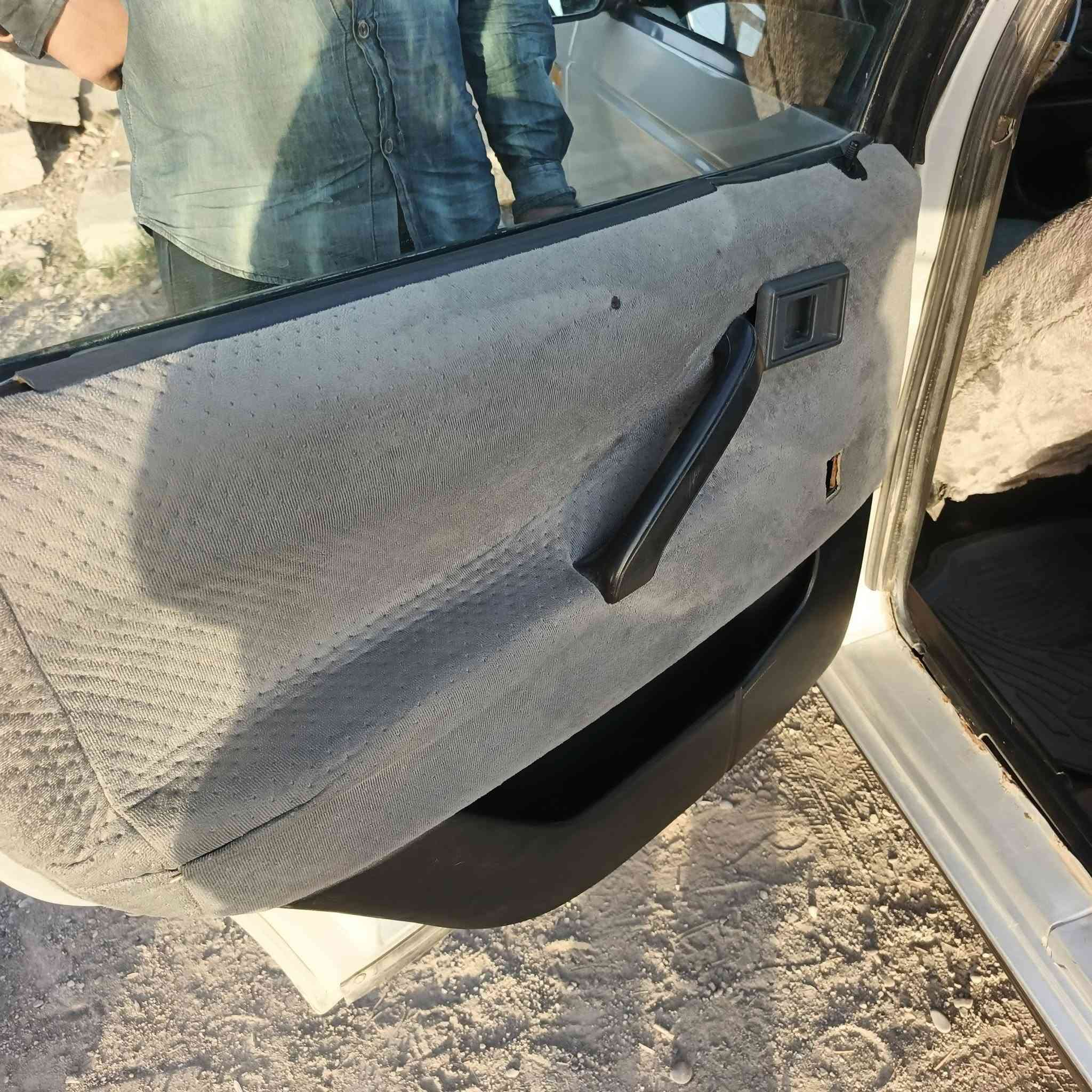 السلام وعليكم باصات موديل 92كير محرك شرط تخم تير جديد كهربائية كله شغال رقم كركوك مشروع وطني 28بسمي تريد وكاله اتريد تحويل السعرا31وبي مجال العنوان كركوك ***********
