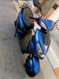 شحن • بطاريات ١٠ • موديل ٢٠٢٥