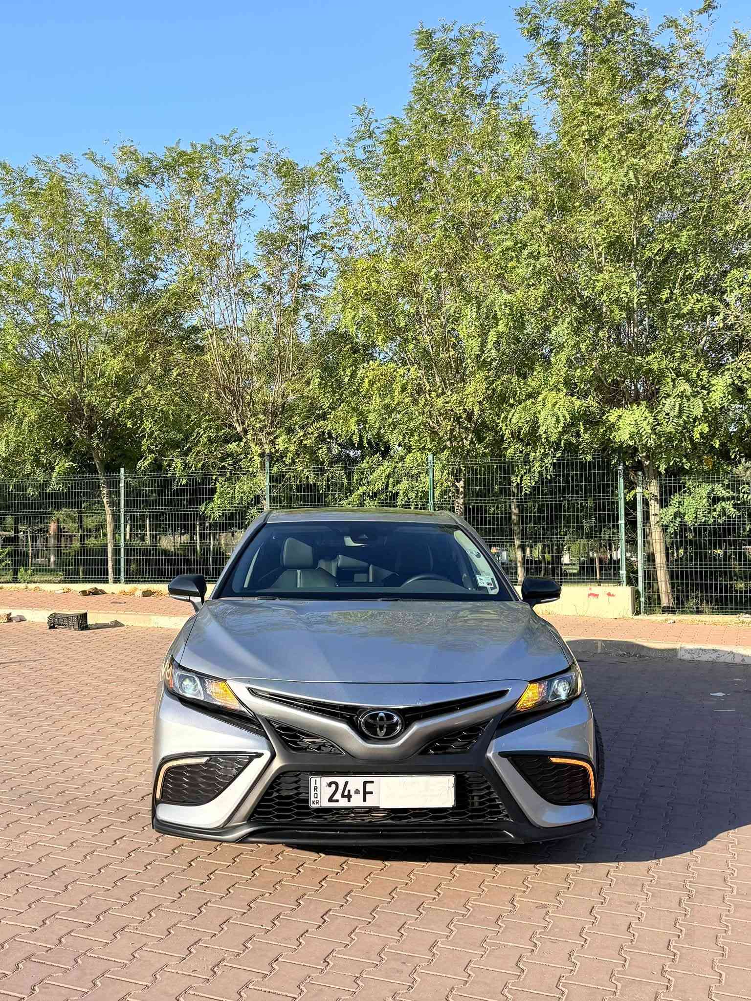 سلام عليكم 

TOYOTA CAMRY SE 2024

المواصفات SE ⬇️
-السيارة بدون فتحة 
-محرك 2.5  بقوة 203hp
-ماشية 23,000mil
-ويل حجم 18 
-2 سويج بلادي
-الارباك سليمة 100‎%‎
-طخم تايرات بلادي و جديد BRIDJESTON 
-إيشارة بل مرايات
-شاشة مع car play 
-طخم بگ لايت xse بلادي على 
-داخلى كامل ليد 48 لون
-رادارات امامي مع خلفي
-ثلاثة انضمة قيادة (eco-normal-sport)
-تبريد قطعتين 
-بلاجكتور ليد بلادي 
-كشنات جلد و جهة سائق كهربائي 

-السيارة جديدة وماناقصها اي شي وضع شركة وبجمها كبس حتا دعامية الامامي بدون صبغ. 
-الضرر سطحي جملغ الخلفي مع قباغ صندوق صبغ شرط بدون شاصي و بدون حوض و كافة الارباكات سليمة. 

-السعر  / 197$ ورقة و مجال بسيط
-عنوان  /  عقرة 
-رقم الهاتف  /  ***********

