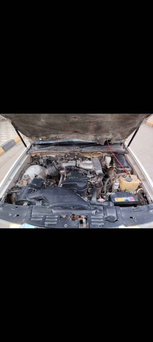 السلام عليكم بطه منفصل موديل 95 رقم انبار انكليزي سنويته لل30 تحويل ثاني يوم جام اخضر مكينه وكير ففتي حداديه تخم تاير تبريد شغال دواخل جديده كهربائيات كلهه شغال السياره جديده احلا من الصور قفله 58 الرقم *********** المكان واسط
