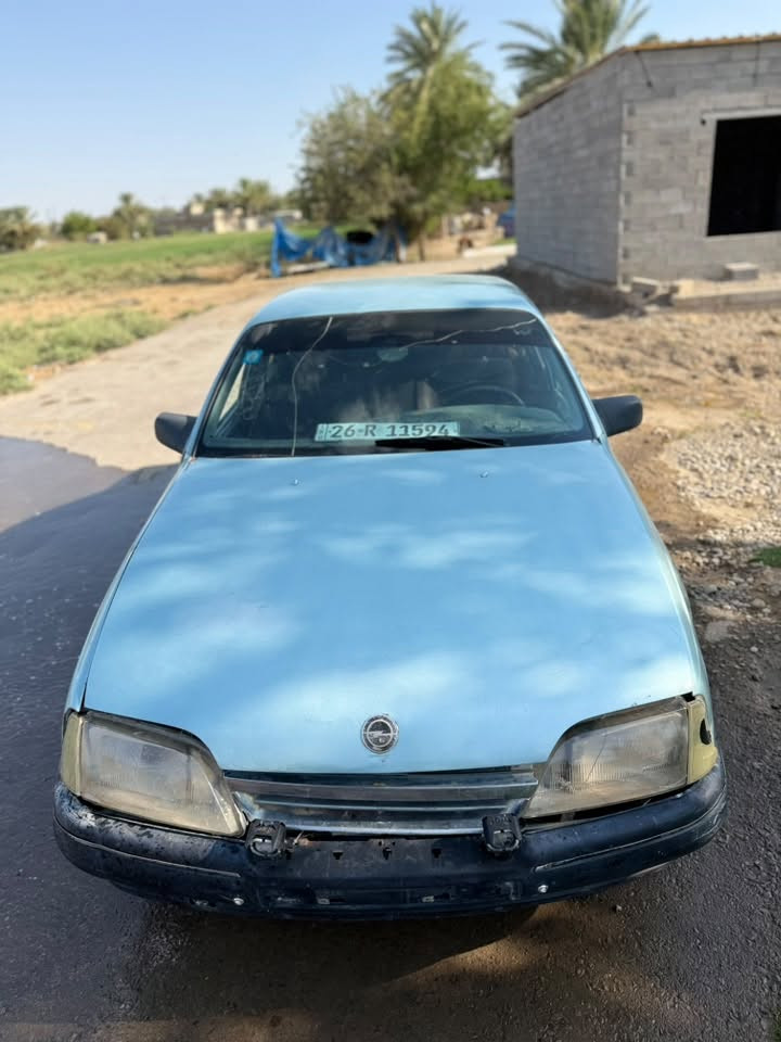 اوبل اوميكا 20رقم صلاح الدين دولي سنويه2029كير محرك نضاف بدون خياسات سعر مناسب 16بيها مجال ***********
