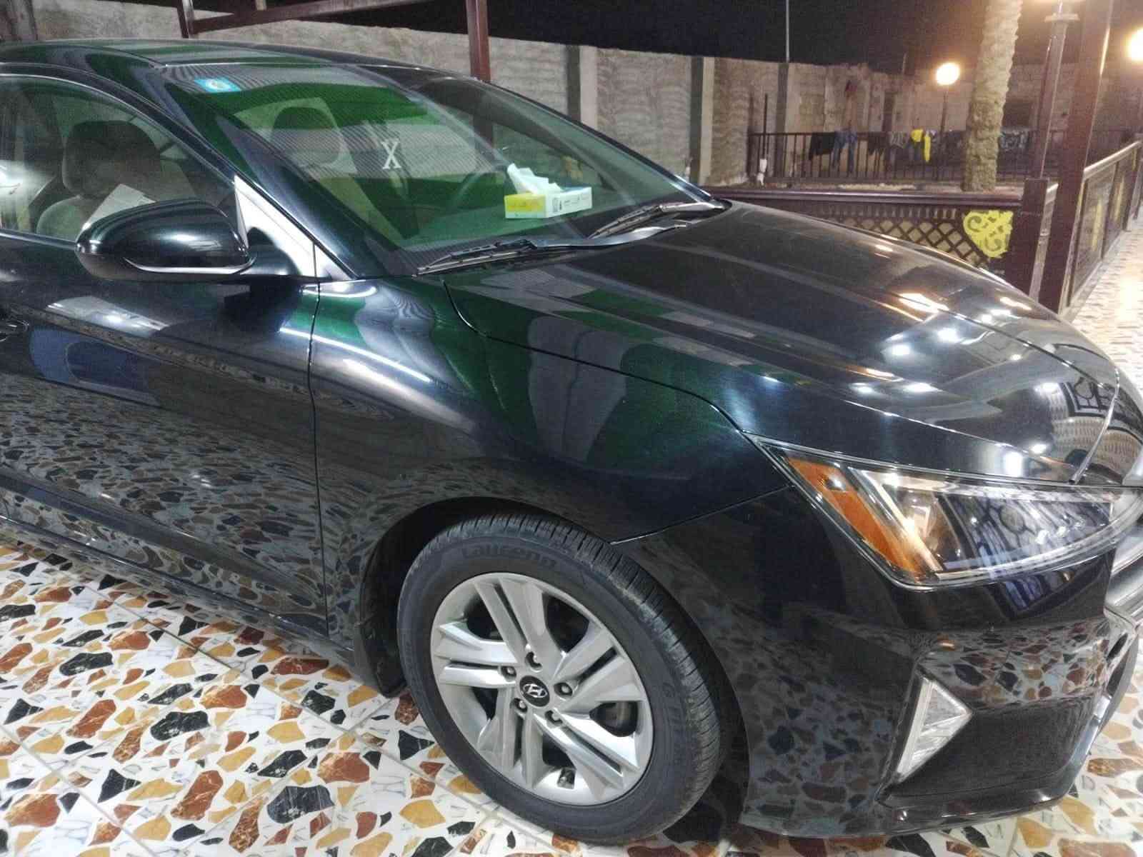 هونداي النترا ٢٠٢٠ 
وارد امريكي محرك ٢٠٠٠ دوش مكفول
كير اي تي مكفول
رقم بغداد ماشيه ٤٨ ميل 
حادث امريكا جاملغ جهه السايق بدون دواخل 
وبالعراق طخه بالباب الخلفي ومبينه بالصور منزلها 
مواصفاتها اشاير مري ورادار 
تبريد مناخين 
السياره جاهزه من كلشي سعرها ١٣٣ وبيها مجال
***********
