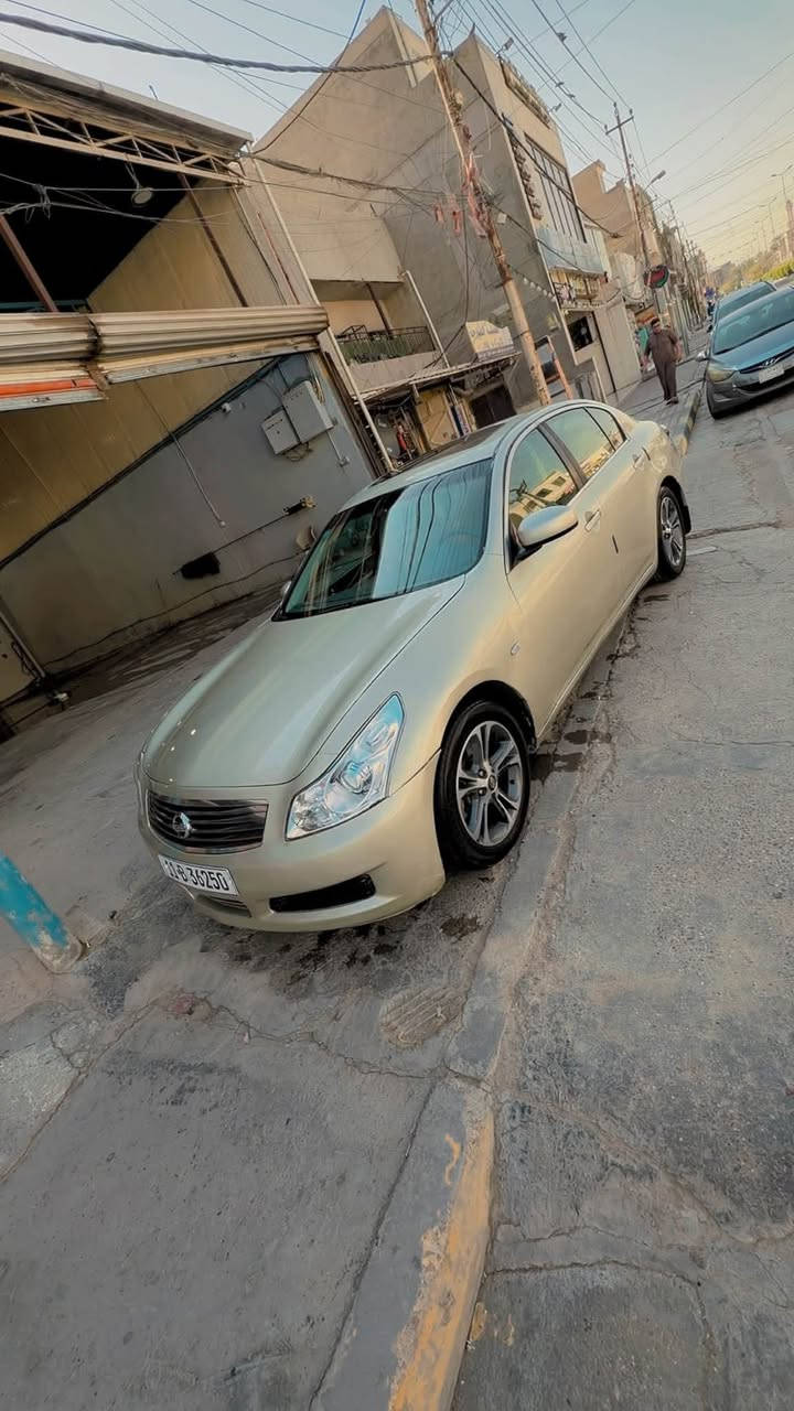 السلام عليكم مرخصت الادمن المحترم 🤍
انفنتي G35 2008 خليجي 
((حبايب السياره مصروف عليها تعمير كامل))
صبغ كلها فرن 
السياره تو ويل 🦅
اكسل جديد
تبريدها ثلج خير وبركه
مازدات مثل مشوف كارتونه 
ثلاجه بالجكمجه تبريدها روعه
صدر امامي خلفي بالجيس طستها احلا من موديل2025
تاير تخم جديد بتاري جديد
مكينه كير بالجيس ضمان بيها لزاخو اطيك
مجاول بلكات نوزلات كله مال تفصيخ مبدلهن 
قاعده فيتبم اصلي تفصيخ
نجي للغرفه بدلتها كلها خليتها ع الحديد وذبيت الغرفه القديمه وهاي جديده شتريتها لان ذيج كشناتها كلها مشككه ..حبايب بين قوسين سياره تعمير كامل مكمل ماكو شي بعقلك ما رجعته وكاله 
رقمها بغداد بسمي تحويل ثاني يوم هزه جديده يعني مسوي هزه ودوخت راس مالها ..
كشنات سيترن دشبول بطاين بوب كلها جديده مبدلهن..
سياره متصرف عليها ربع دينار تاخذها وتنام عليها لاصرف ولا عطل والاكثر يعرفون ال G35 مدك دوانز لو تخليلها نفط يعني شلعه ومعدل تشك ...كل غرفه الحتراق شامرها وشادلها جديده مال كصه 
بصمه جديده مال موديل حديث واني كلشي ذاكر الك ووضحت كلشي الك بالصور 
السعر المطلوب 78 وبيها مجال شي بسيط حك الجيه
ماكو G كامله بدون نقص بهيج سعر 
السياره بدون مراوس بيع فقط 
*********** مكاني بغداد

