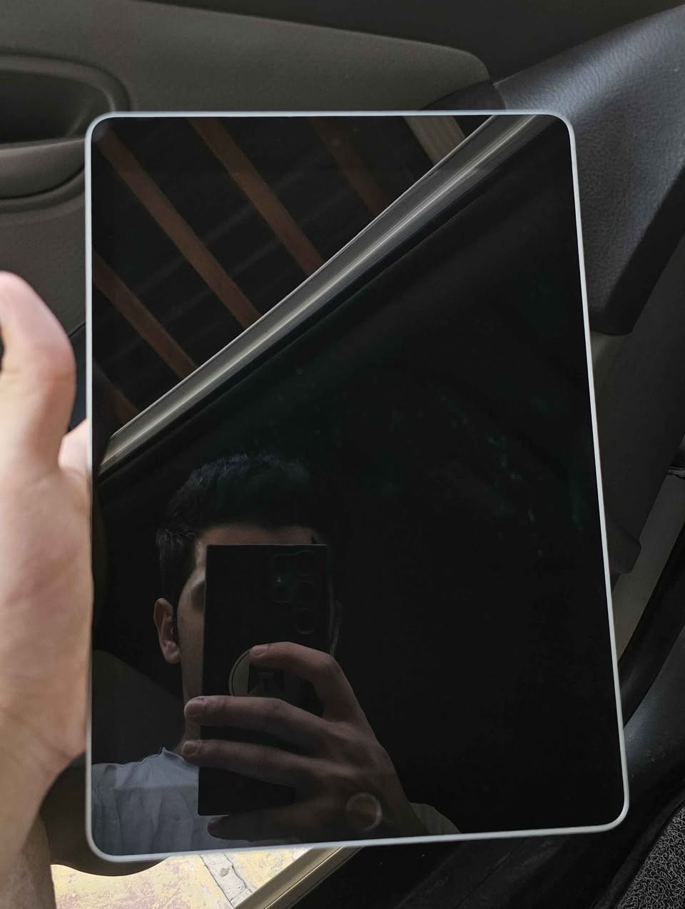  Apple iPad 9th Generation
📱 الذاكرة: 64GB
🔋 صحة البطارية: 89%
🔄 دورات الشحن: 262 دورة
✨ الجهاز نظيف جداً ومحافظ عليه مثل ما واضح بالصور
✅ أصلي بالكامل وما مبدل بي أي قطعة
✅ ما مفتوح صيانة
⚡ أداء سريع وممتاز
🎓 مثالي للدراسة والمحاضرات
🎬 ممتاز لليوتيوب والأفلام والتصفح
✏️ يدعم Apple Pencil
🔐 بصمة Touch ID
🔎 الجهاز متاح للفحص الكامل قبل الشراء والفحص حق المشتري.
💰 السعر: 285,000 دينار عراقي
رقمي (***********) ناصرية, ذي قار
